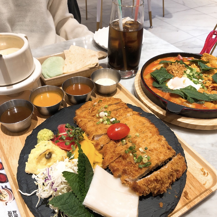 강남으로간고래 매장 방문 후 남겨주신 고객 리뷰 사진입니다.