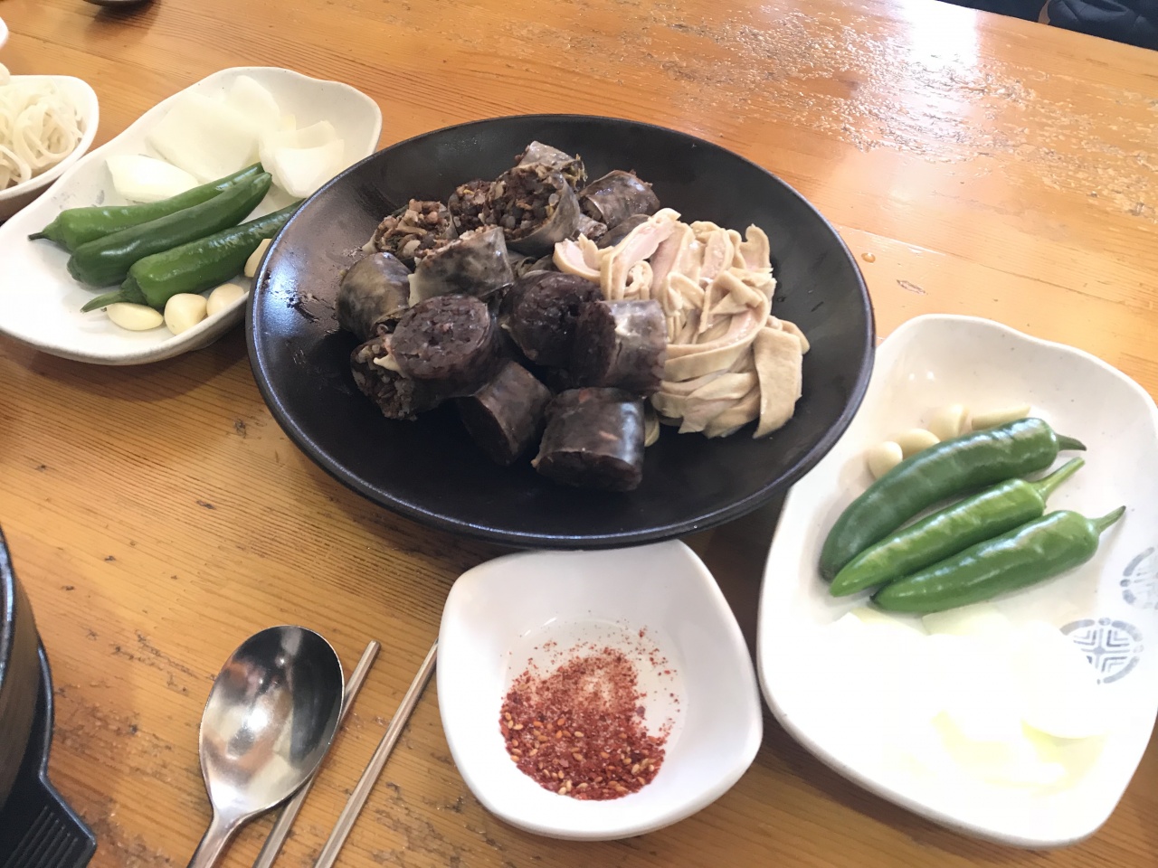 더도이종가집돼지국밥 매장 방문 후 남겨주신 고객 리뷰 사진입니다.