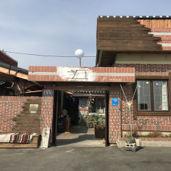 place_img