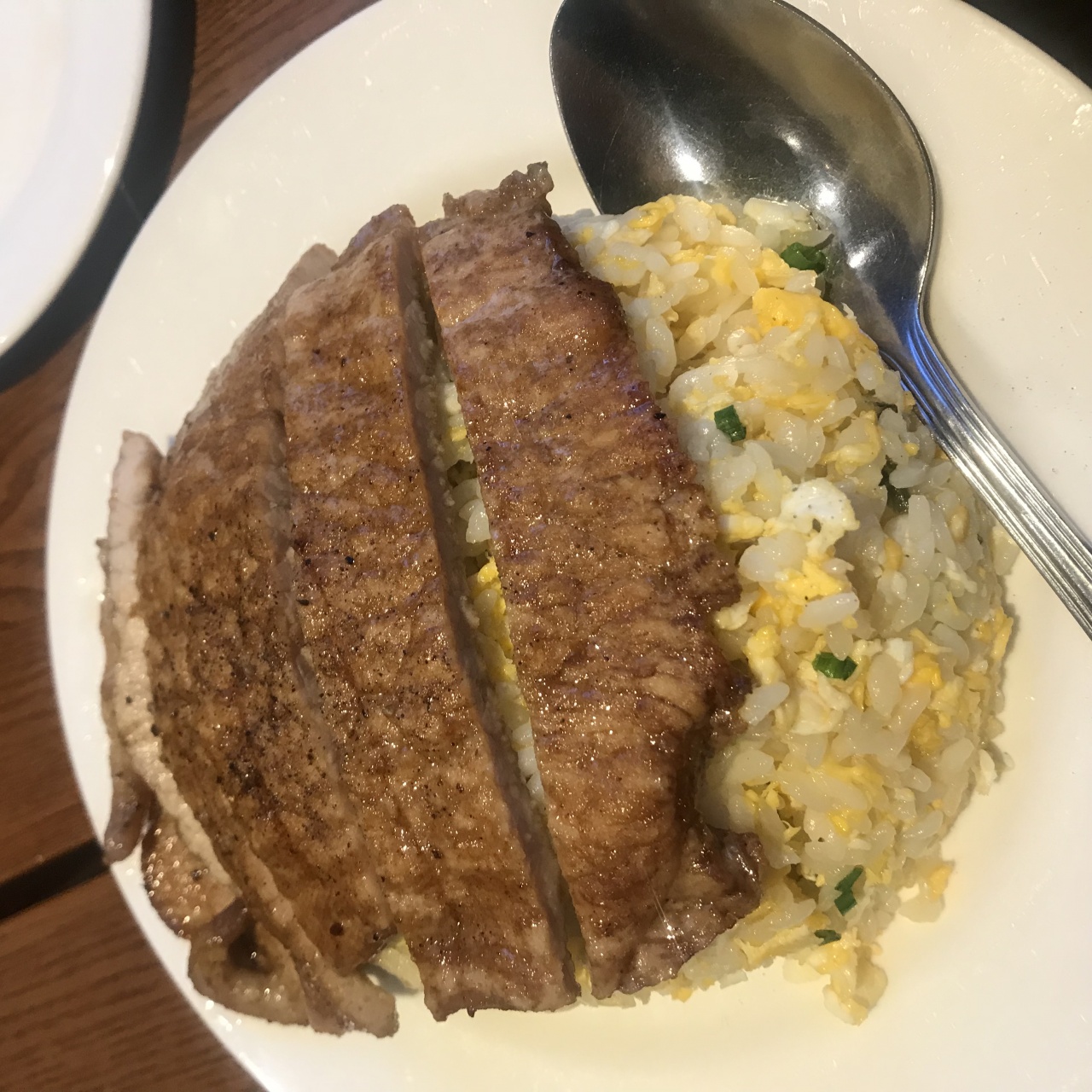 딘타이펑 매장 방문 후 남겨주신 고객 리뷰 사진입니다.