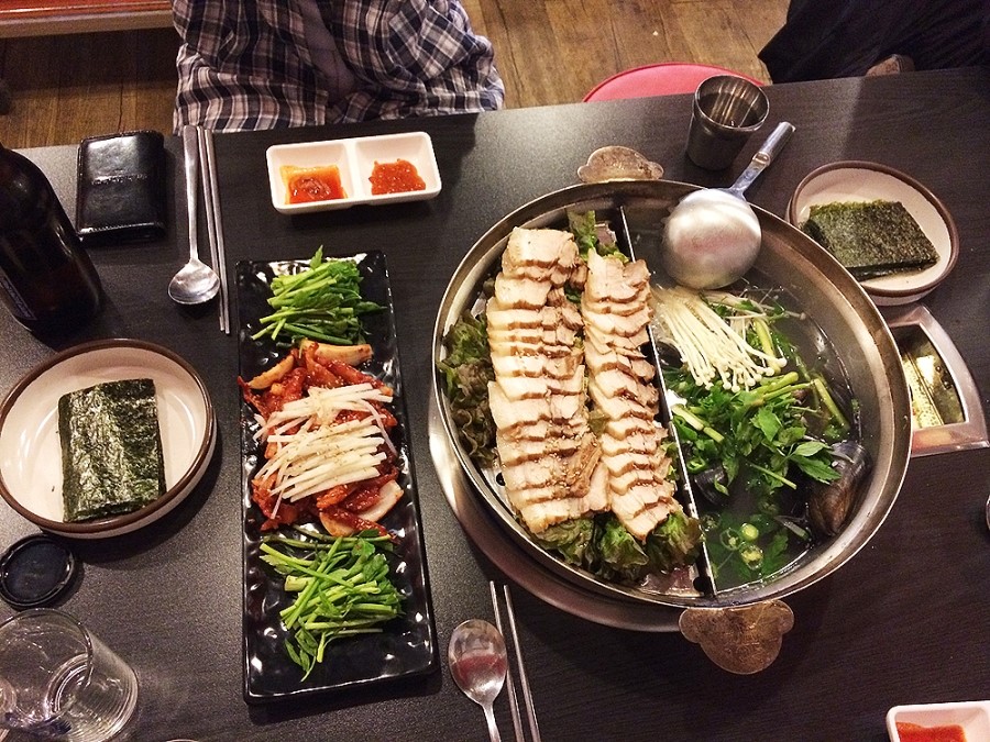 오향절면 매장 방문 후 남겨주신 고객 리뷰 사진입니다.