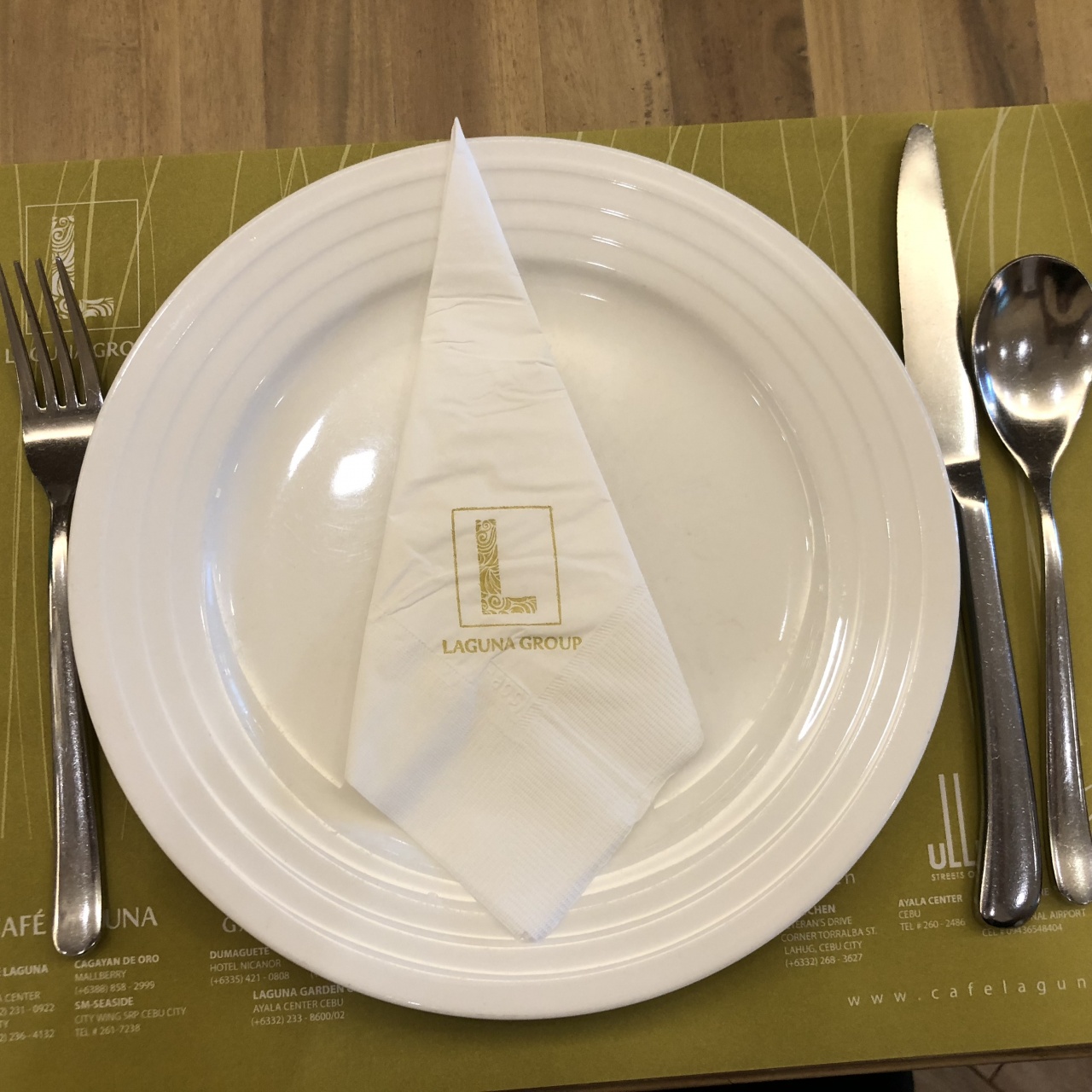 Laguna Garden Café  매장 방문 후 남겨주신 고객 리뷰 사진입니다.