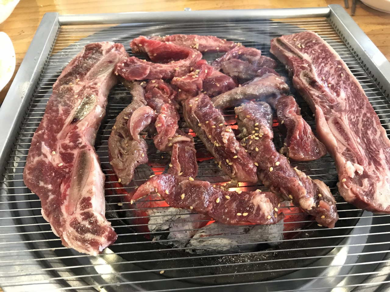 왕통큰갈비 매장 방문 후 남겨주신 고객 리뷰 사진입니다.