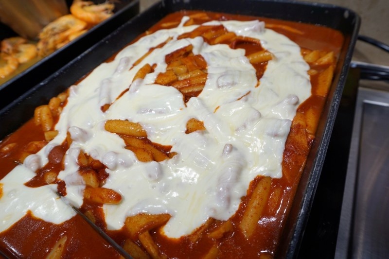 애슐리퀸즈 신촌점 매장 방문 후 남겨주신 고객 리뷰 사진입니다.