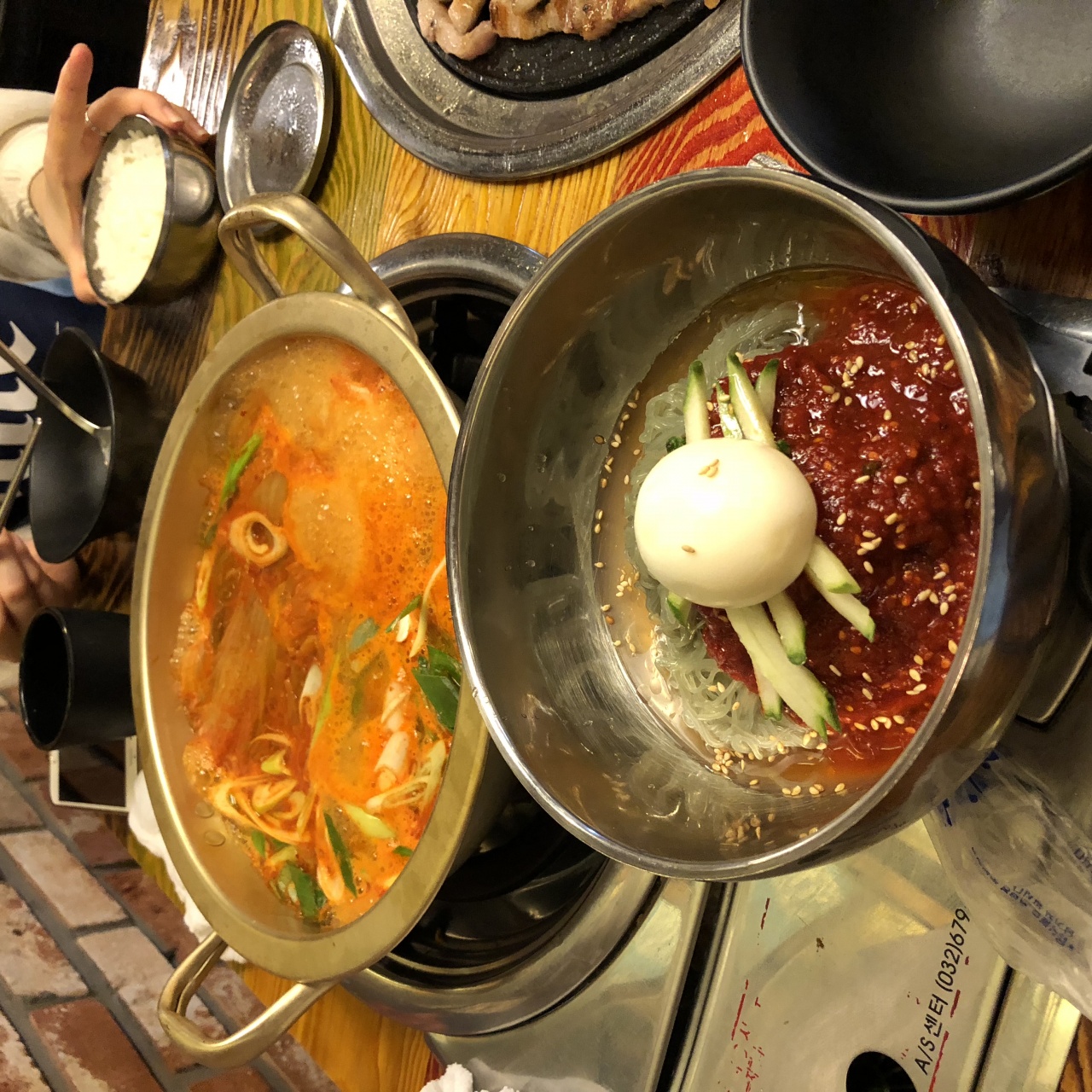 국제식당 매장 방문 후 남겨주신 고객 리뷰 사진입니다.