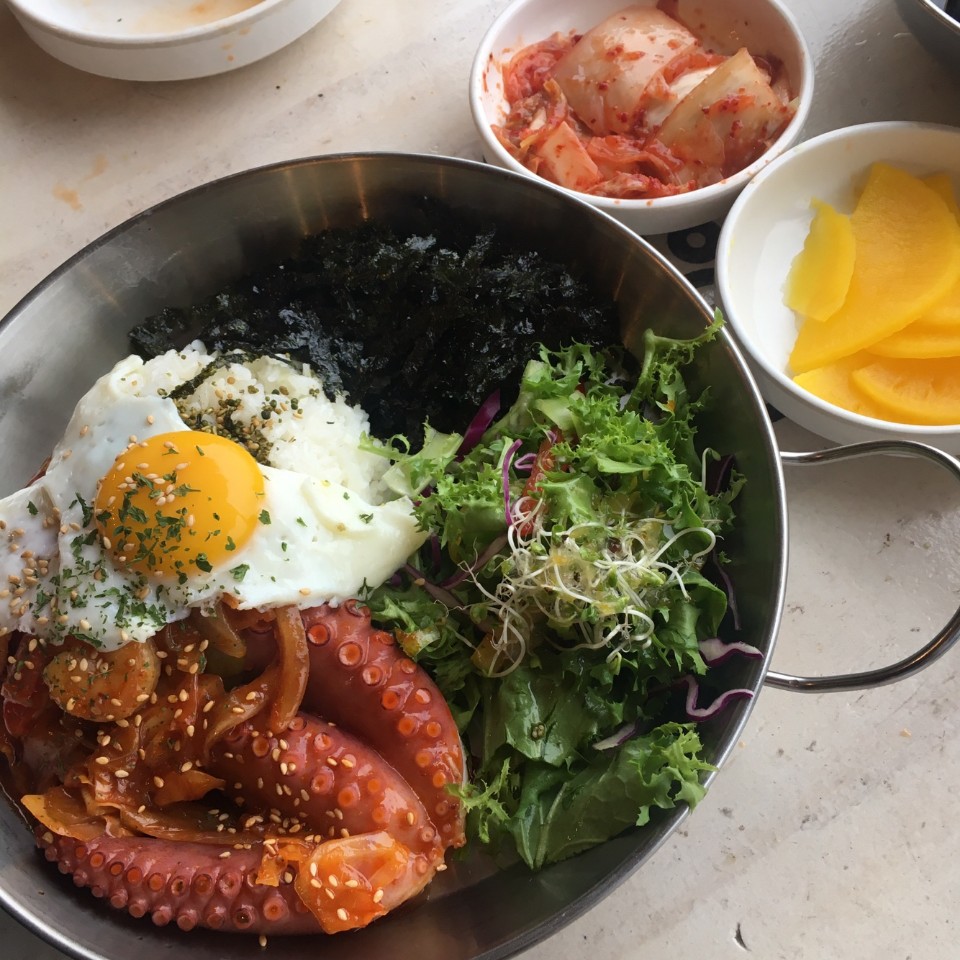 돌문어상회 매장 방문 후 남겨주신 고객 리뷰 사진입니다.