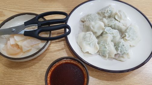 황산밀면 매장 방문 후 남겨주신 고객 리뷰 사진입니다.