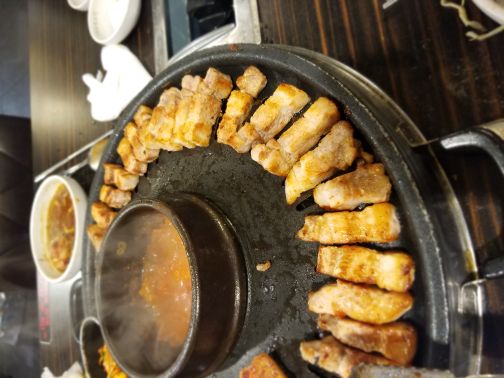 엉터리생고기 중앙대점 매장 방문 후 남겨주신 고객 리뷰 사진입니다.