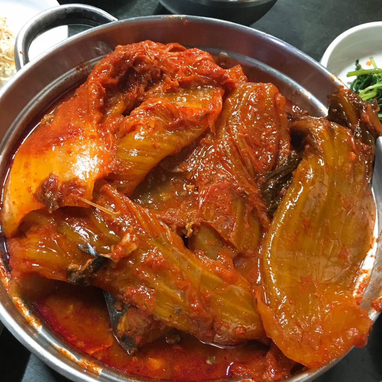소문난식당 매장 방문 후 남겨주신 고객 리뷰 사진입니다.