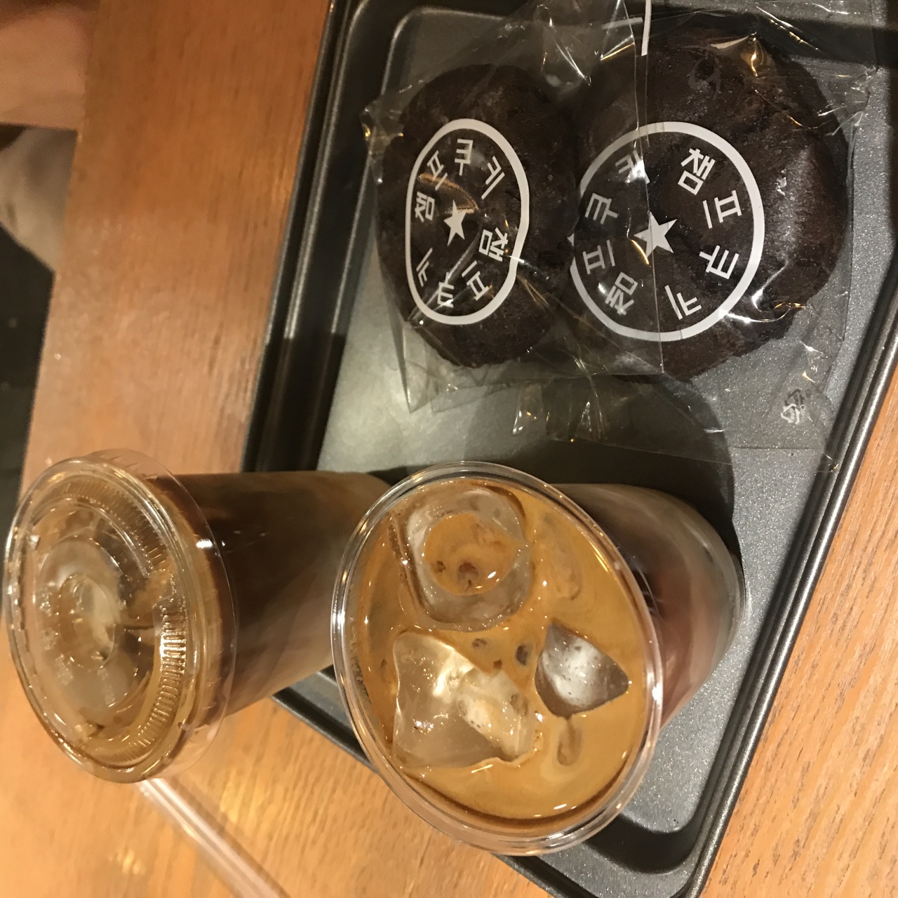 챔프커피 제2작업실 매장 방문 후 남겨주신 고객 리뷰 사진입니다.