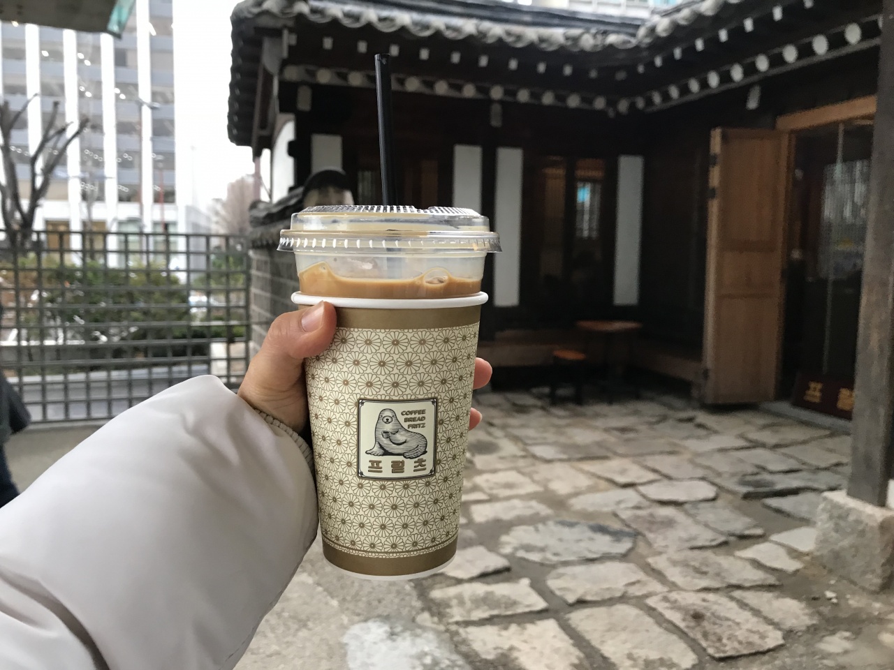 프릳츠 매장 방문 후 남겨주신 고객 리뷰 사진입니다.