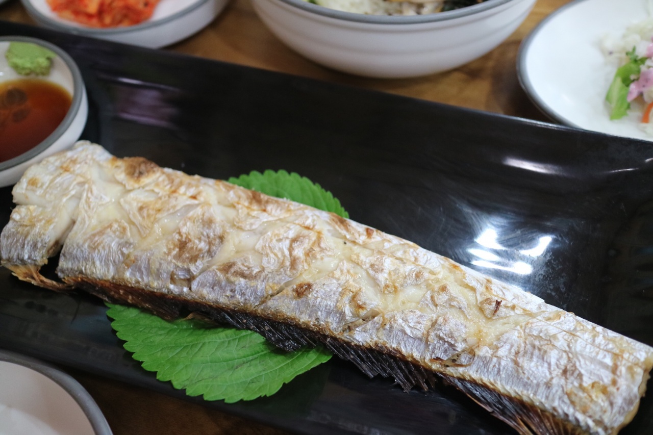 덕성식당 매장 방문 후 남겨주신 고객 리뷰 사진입니다.