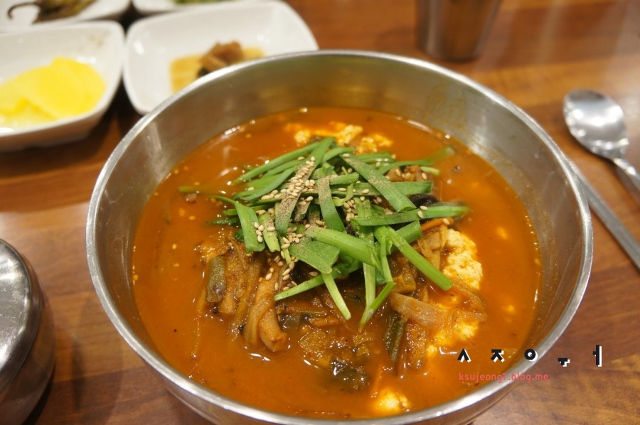 강릉짬뽕순두부 - 대구, 동구-동대구역 신천 | 맛집검색 식신