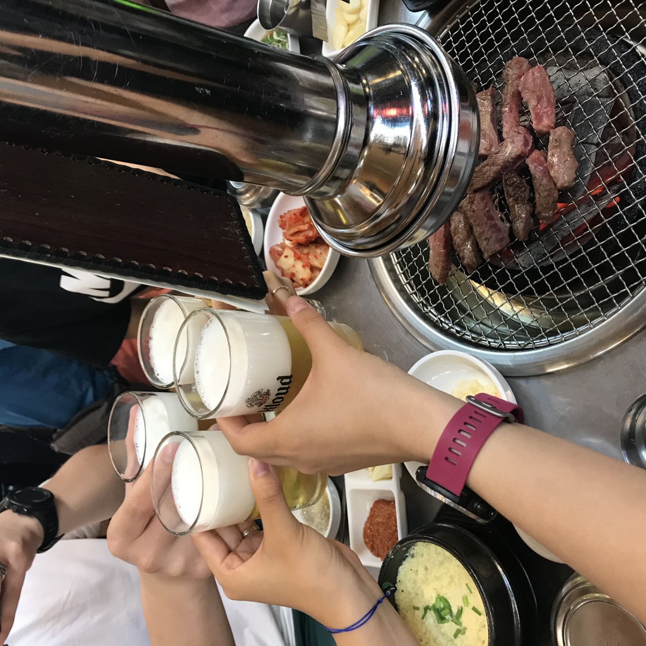 황토숯불생고기 매장 방문 후 남겨주신 고객 리뷰 사진입니다.