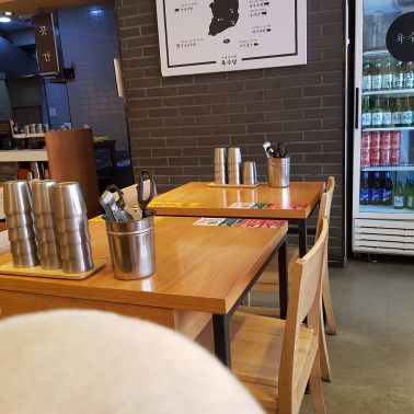 육수당 매장 방문 후 남겨주신 고객 리뷰 사진입니다.