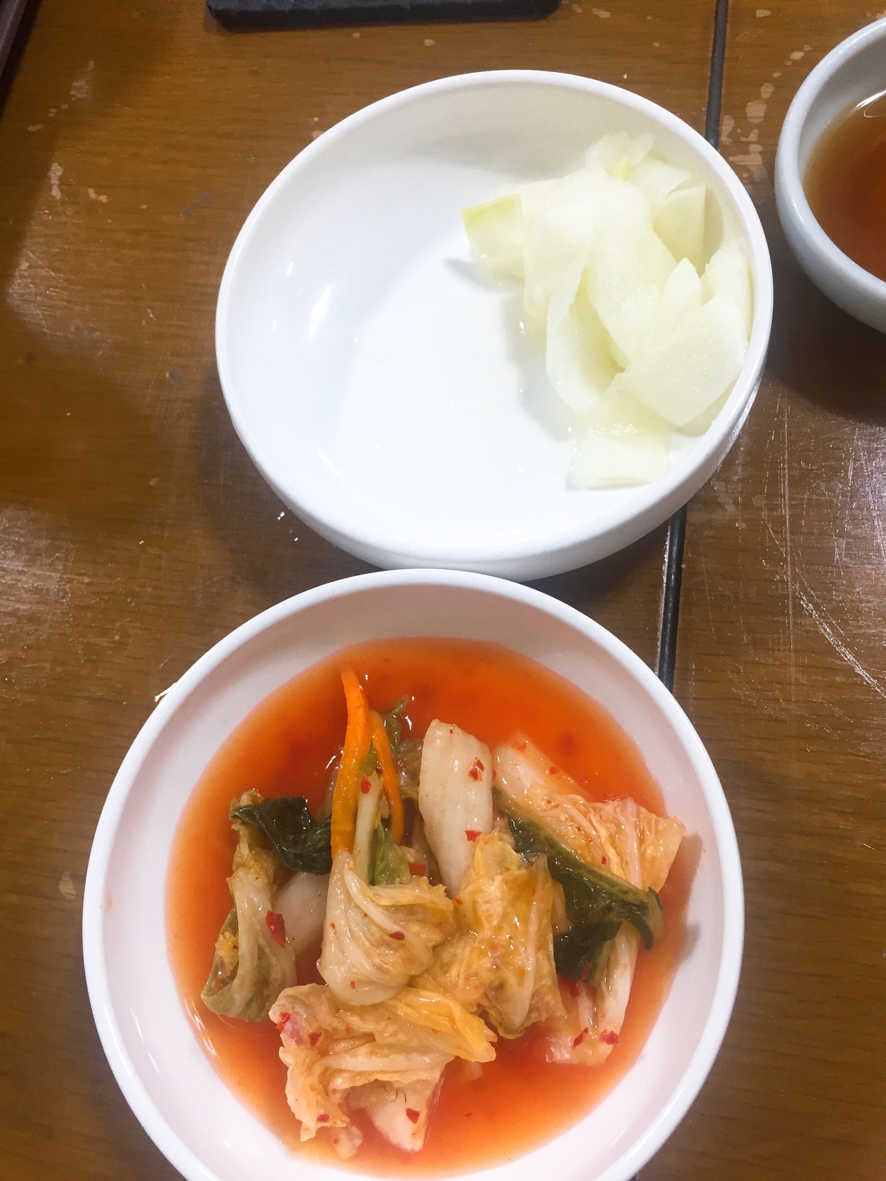 황포냉면 매장 방문 후 남겨주신 고객 리뷰 사진입니다.