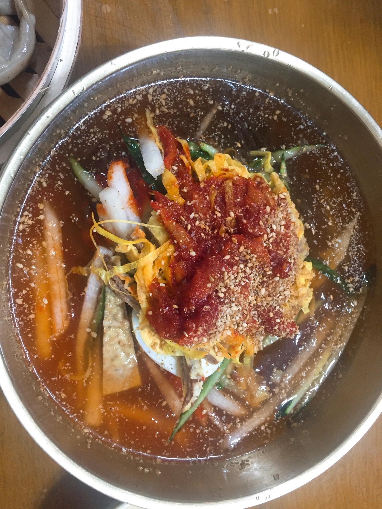 황포냉면 매장 방문 후 남겨주신 고객 리뷰 사진입니다.