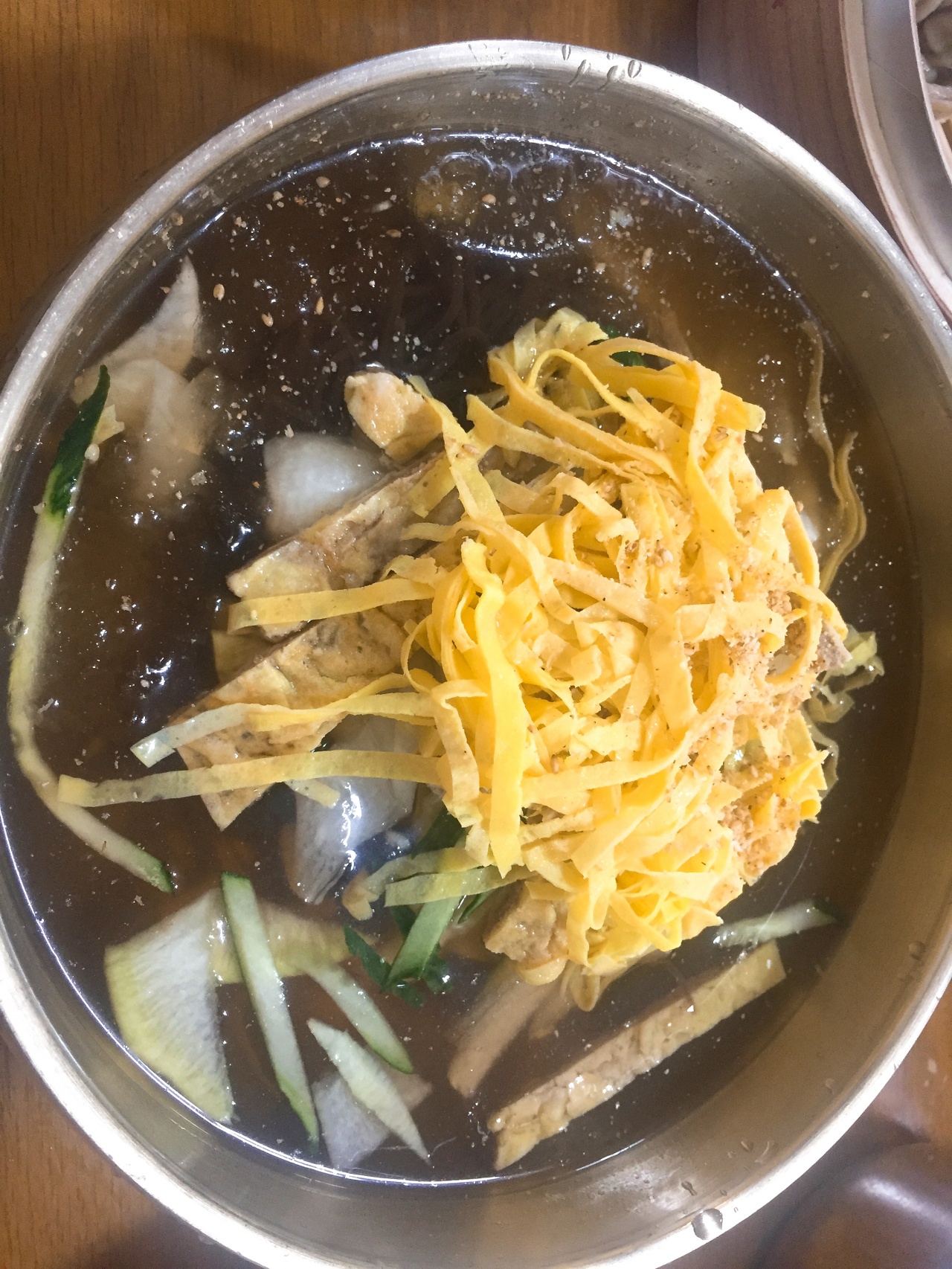 황포냉면 매장 방문 후 남겨주신 고객 리뷰 사진입니다.