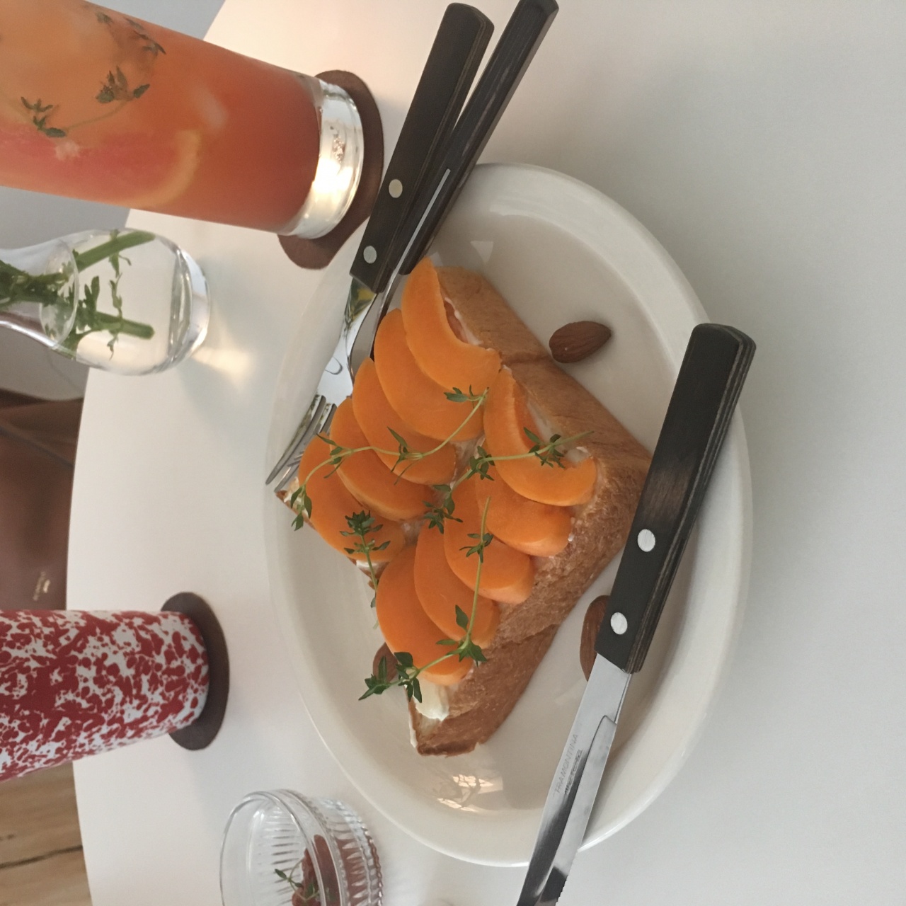 린도 shop&cafe 매장 방문 후 남겨주신 고객 리뷰 사진입니다.