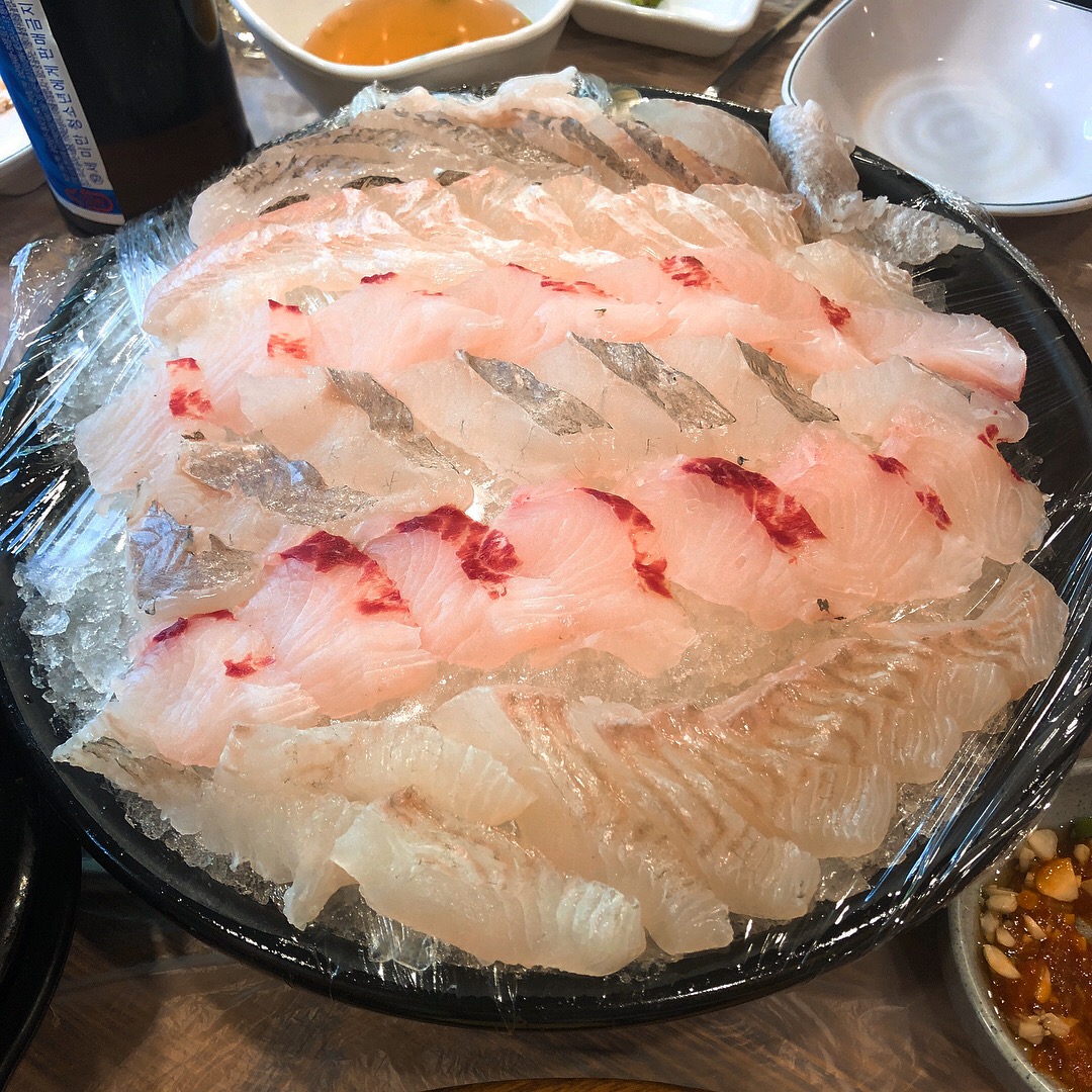 혁신수산 매장 방문 후 남겨주신 고객 리뷰 사진입니다.