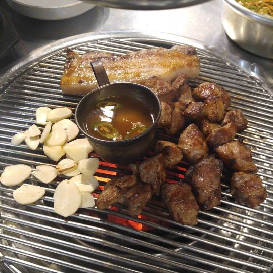 오백돈 매장 방문 후 남겨주신 고객 리뷰 사진입니다.