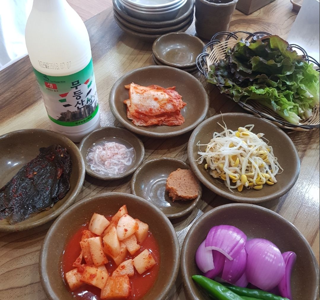 조봉순상무국밥 매장 방문 후 남겨주신 고객 리뷰 사진입니다.