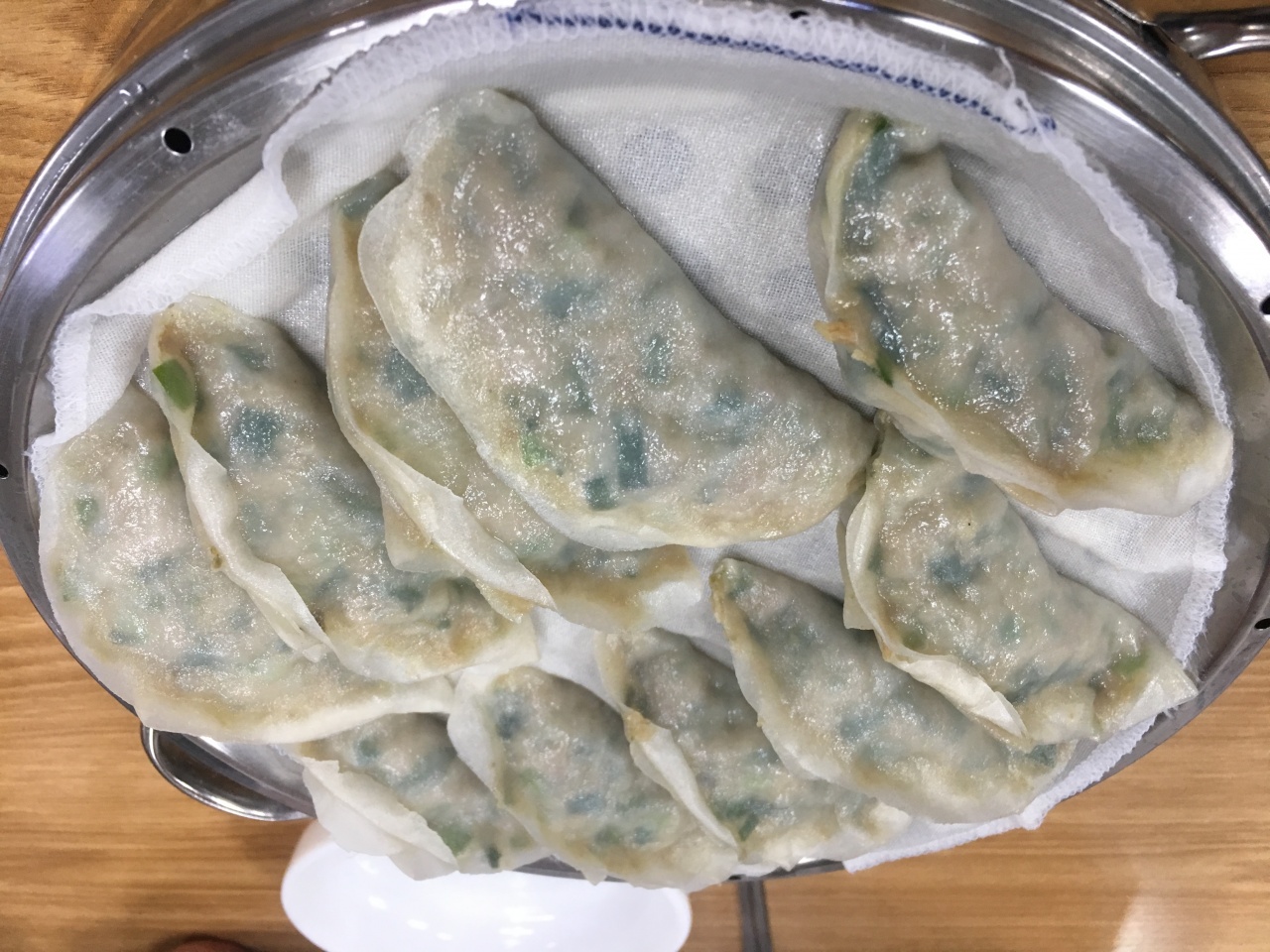 하루방만두 매장 방문 후 남겨주신 고객 리뷰 사진입니다.