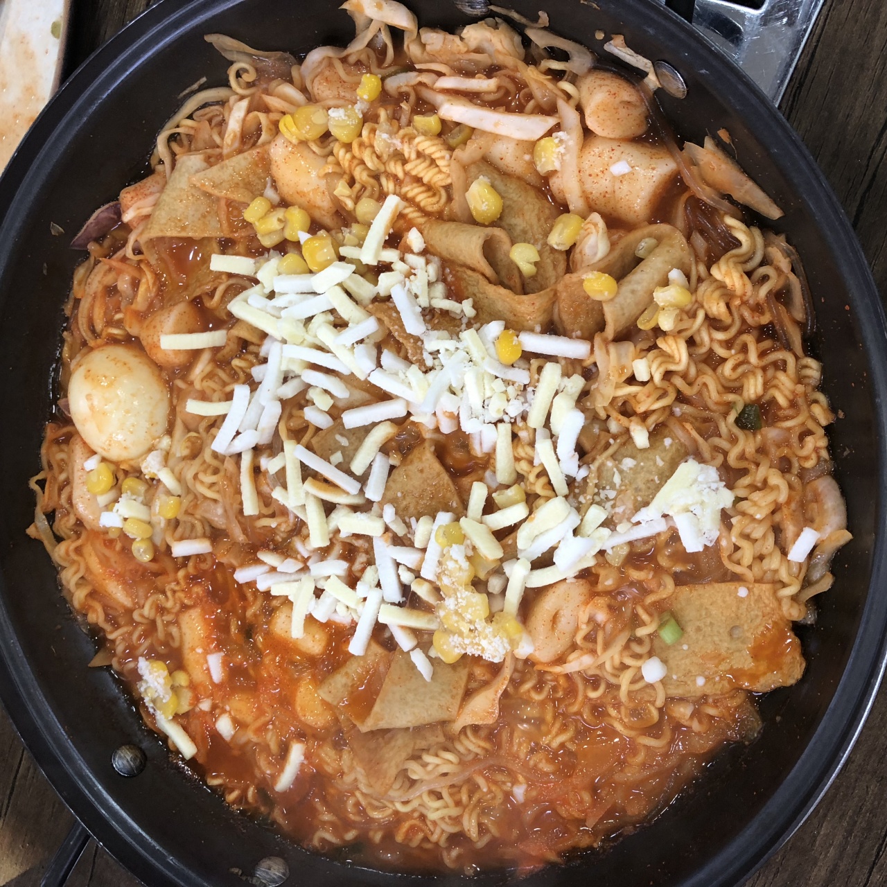 동성로 떡볶이  매장 방문 후 남겨주신 고객 리뷰 사진입니다.