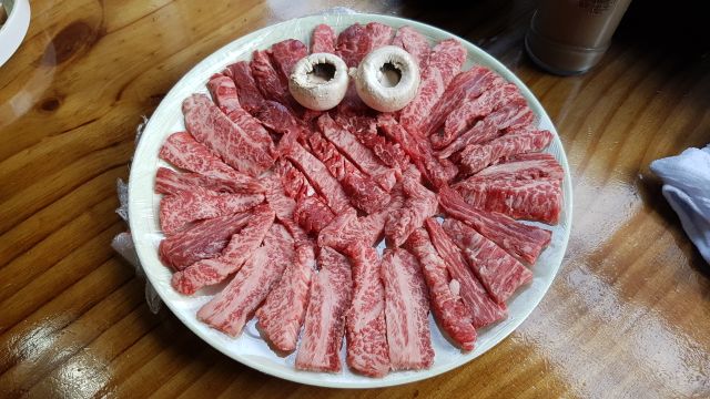 영월목장식육식당 매장 방문 후 남겨주신 고객 리뷰 사진입니다.