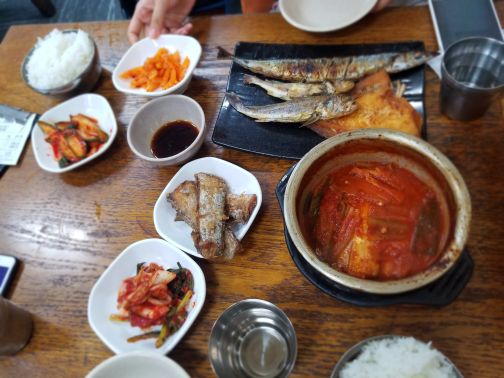 중앙갈치식당 매장 방문 후 남겨주신 고객 리뷰 사진입니다.