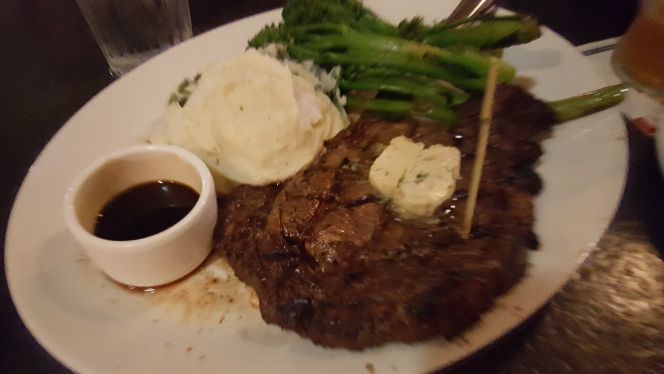yard house (야드 하우스) 매장 방문 후 남겨주신 고객 리뷰 사진입니다.
