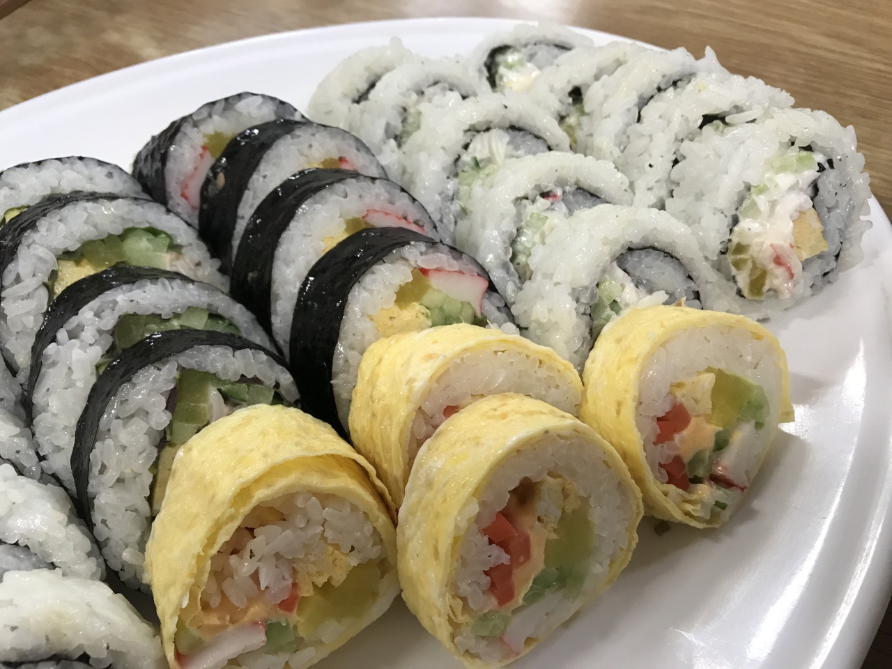 소다미김밥 매장 방문 후 남겨주신 고객 리뷰 사진입니다.