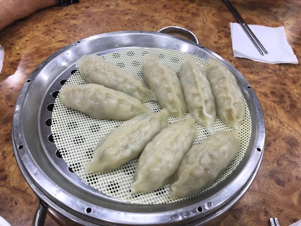 춘하추동밀면 매장 방문 후 남겨주신 고객 리뷰 사진입니다.