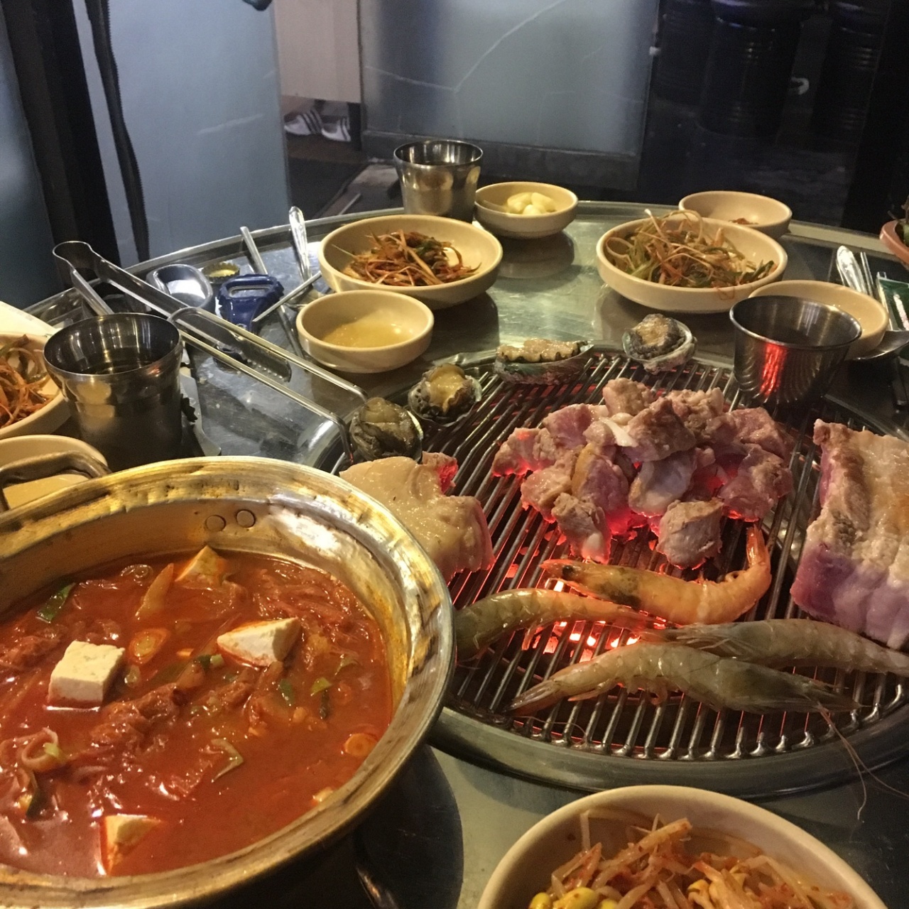 대윤 흑돼지 매장 방문 후 남겨주신 고객 리뷰 사진입니다.