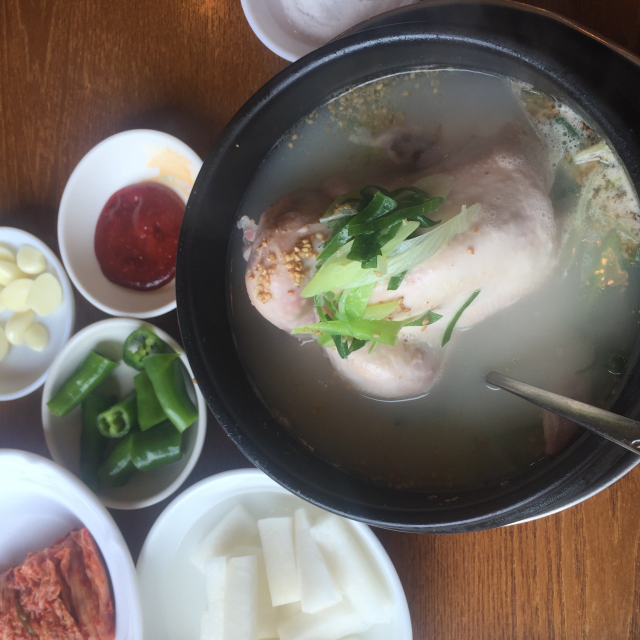 청송통닭 매장 방문 후 남겨주신 고객 리뷰 사진입니다.