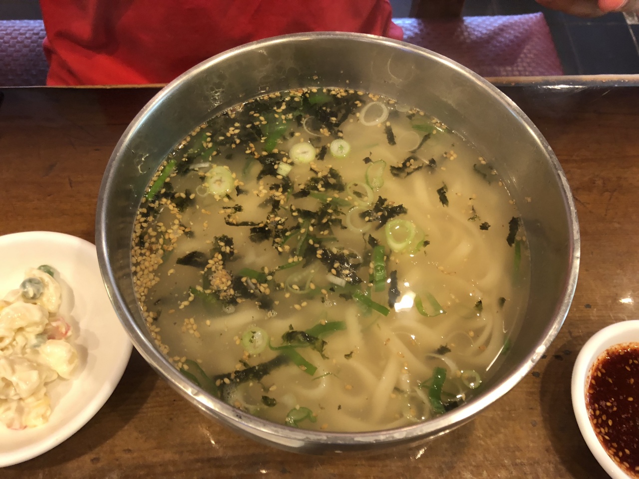 조선칼국수 매장 방문 후 남겨주신 고객 리뷰 사진입니다.