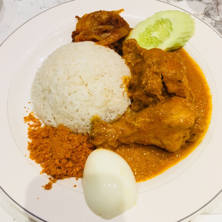 Madam Kwan's, KLCC(마담 콴스) 매장 방문 후 남겨주신 고객 리뷰 사진입니다.