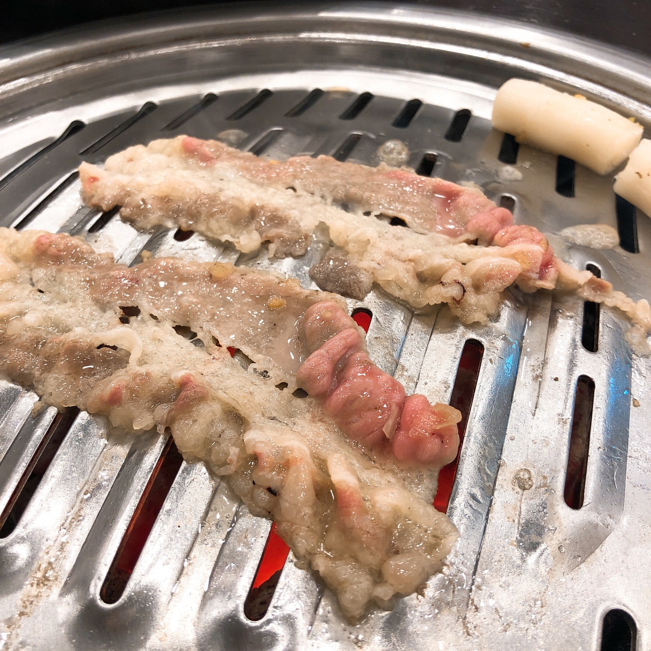 올레길 제주 뒷고기 송정점 매장 방문 후 남겨주신 고객 리뷰 사진입니다.