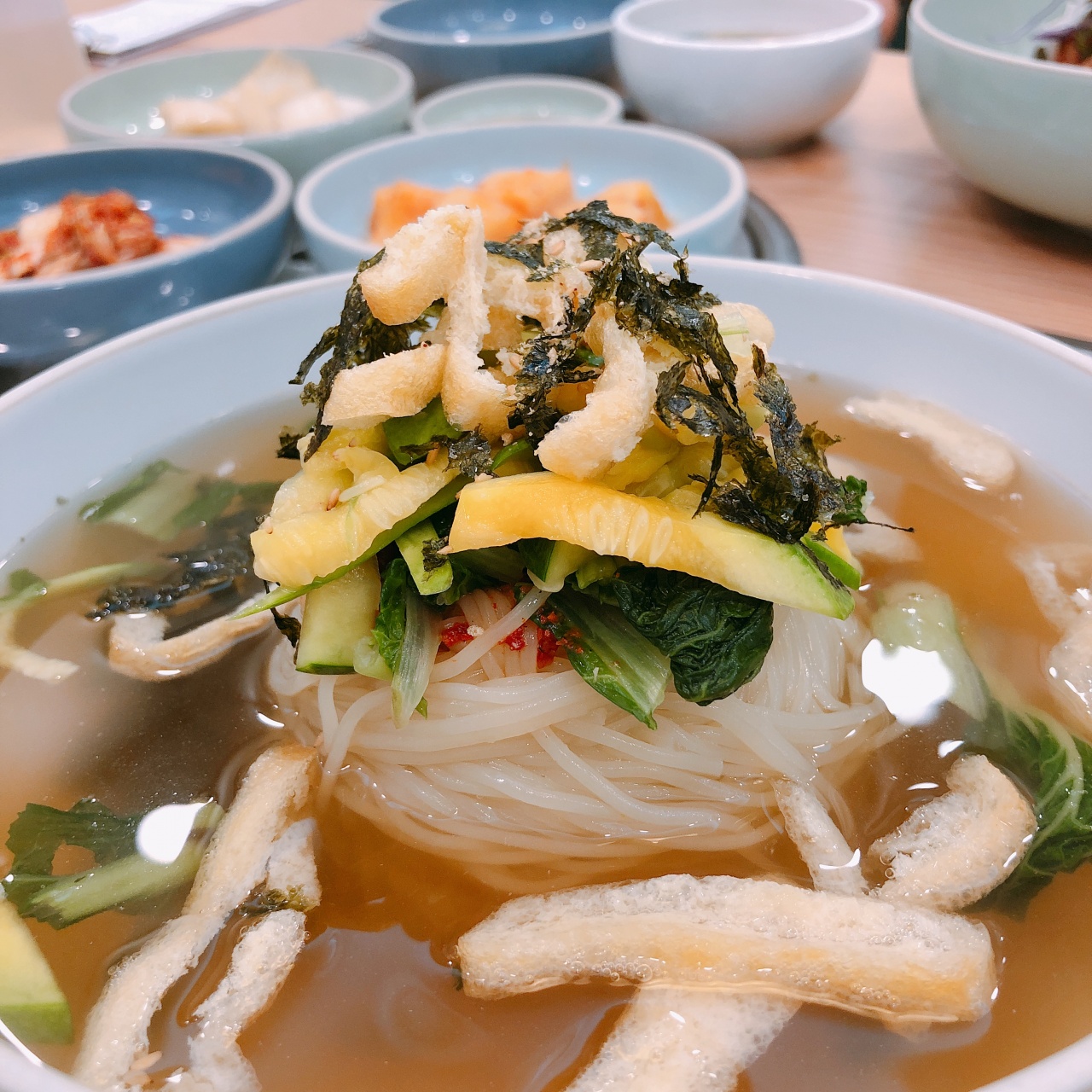 수제국수 매장 방문 후 남겨주신 고객 리뷰 사진입니다.
