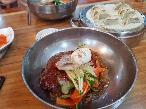 원산냉면 매장 방문 후 남겨주신 고객 리뷰 사진입니다.