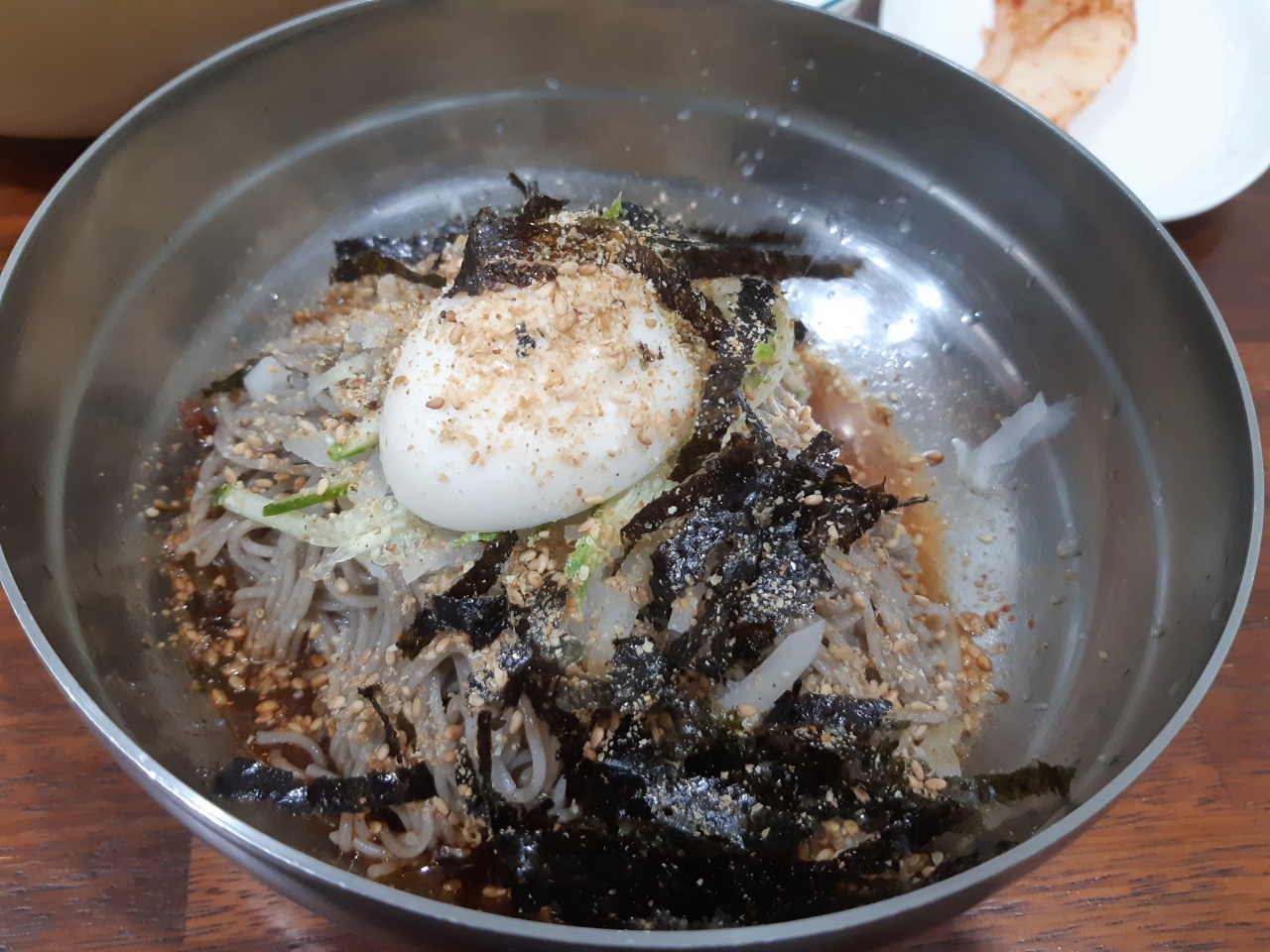 범바우막국수 매장 방문 후 남겨주신 고객 리뷰 사진입니다.