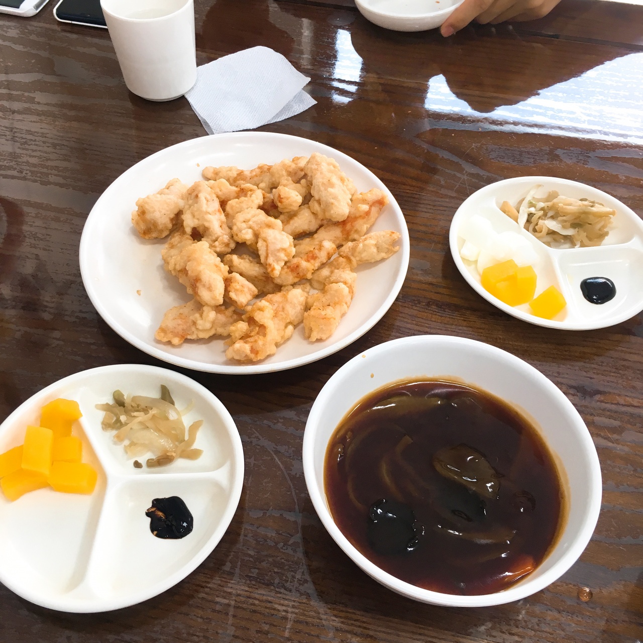 산왕반점 매장 방문 후 남겨주신 고객 리뷰 사진입니다.