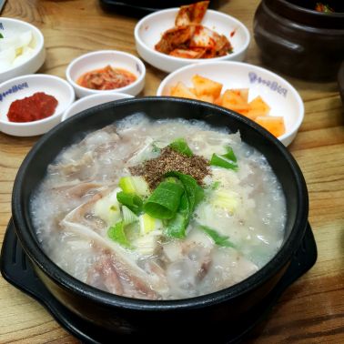 용추골미궁순대국밥 매장 방문 후 남겨주신 고객 리뷰 사진입니다.