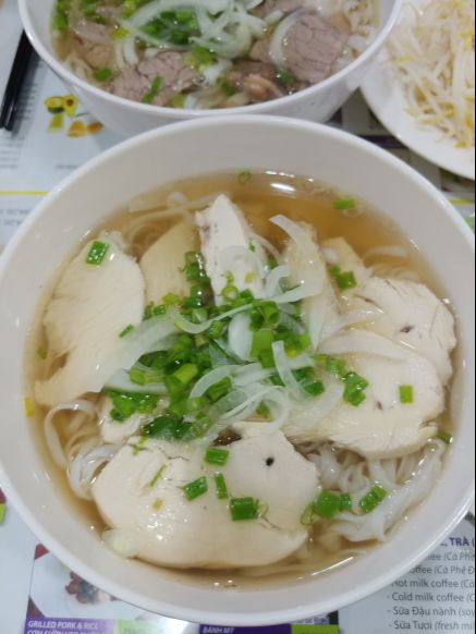 PHO 2000 매장 방문 후 남겨주신 고객 리뷰 사진입니다.