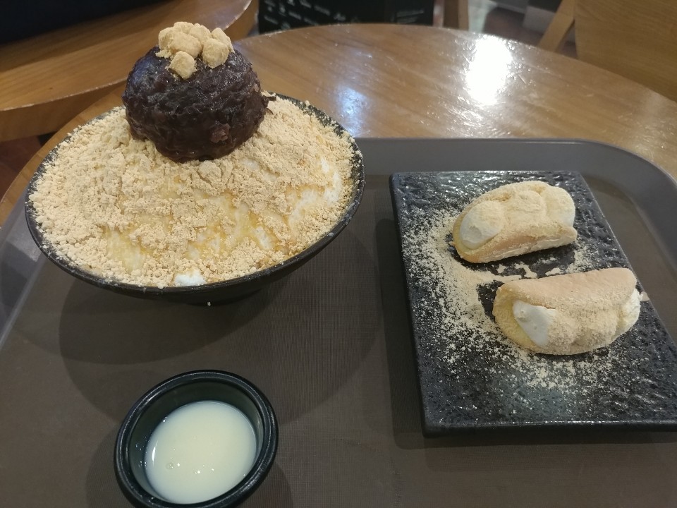 설빙 매장 방문 후 남겨주신 고객 리뷰 사진입니다.
