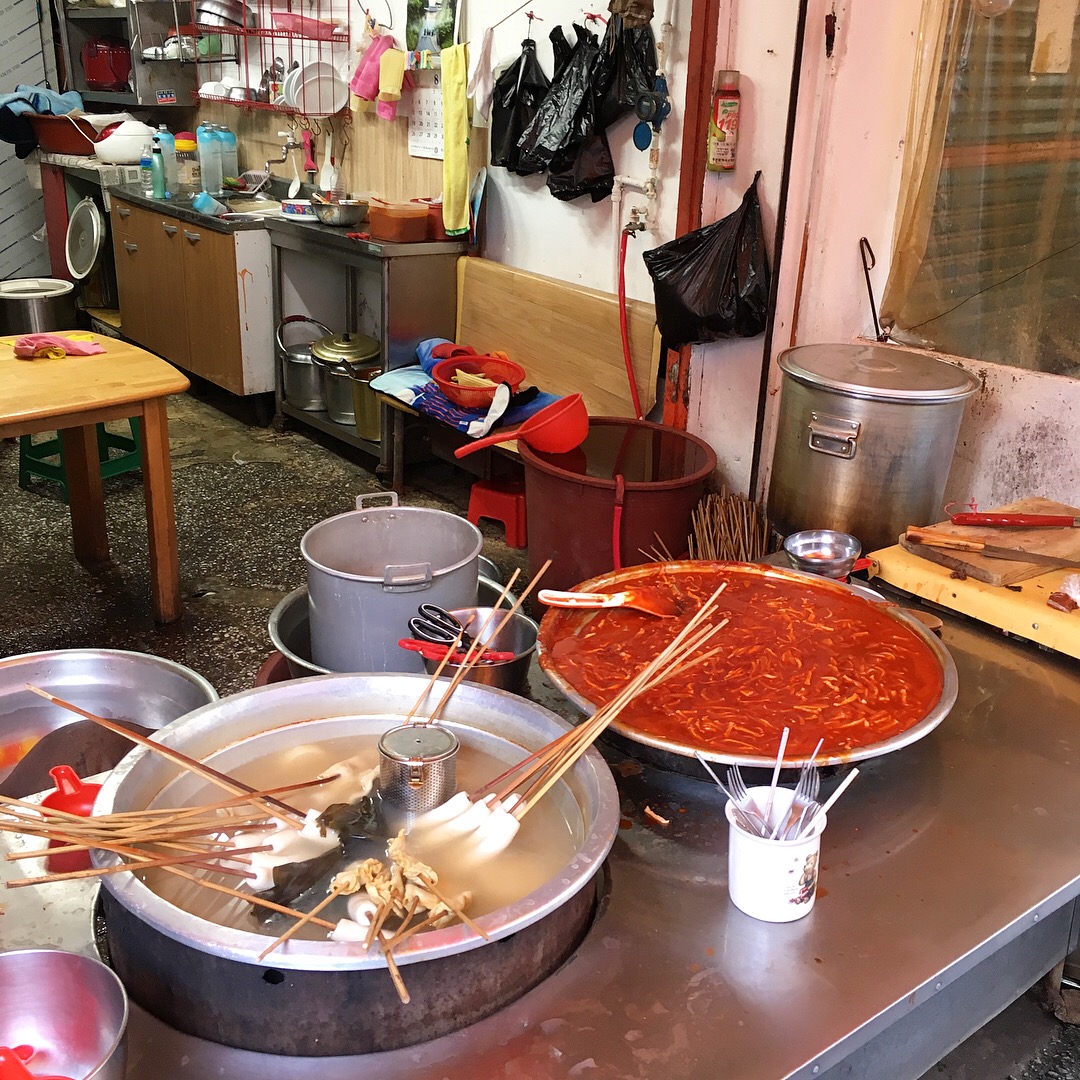 할매떡볶이 매장 방문 후 남겨주신 고객 리뷰 사진입니다.