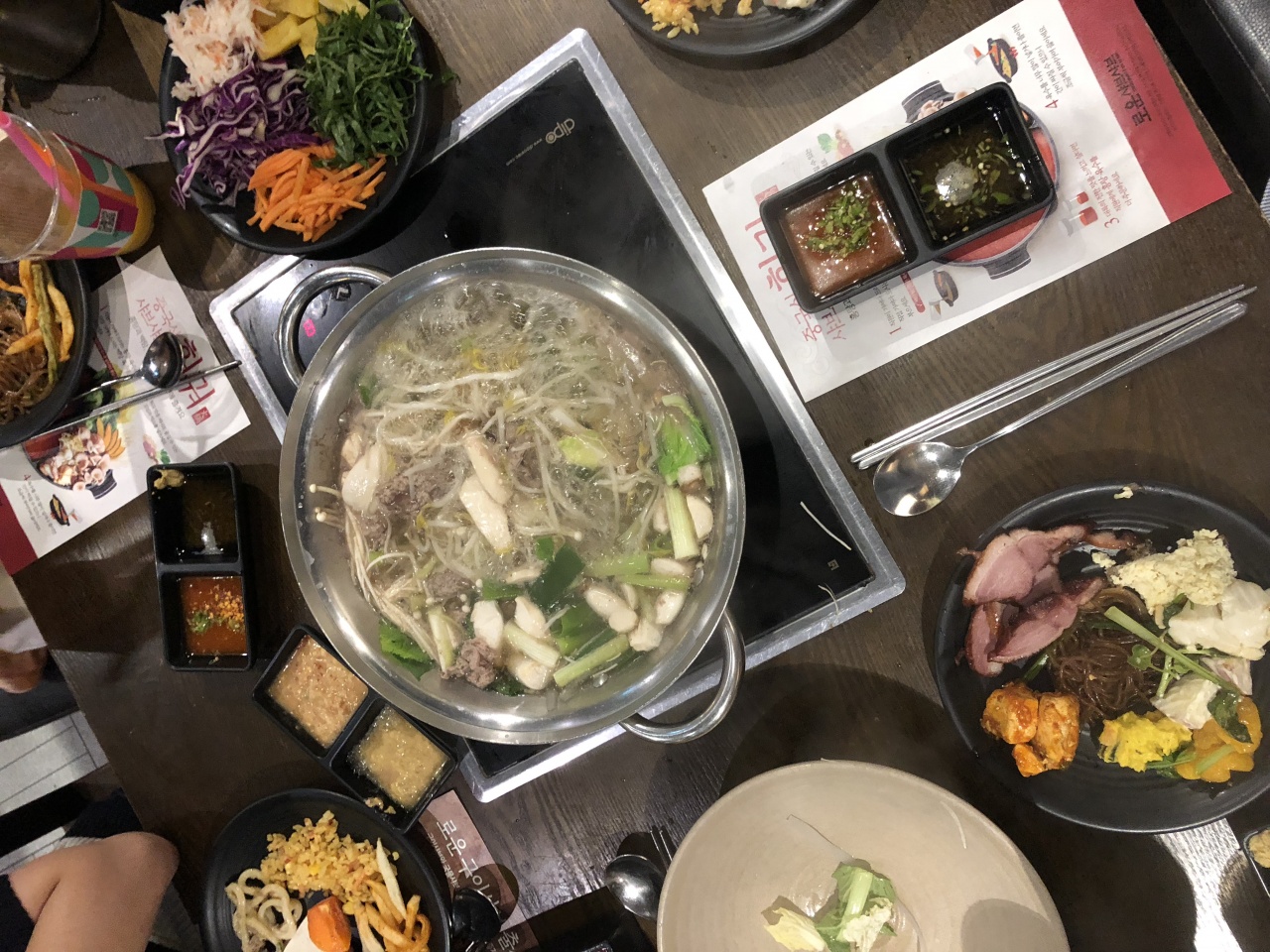 로운샤브샤브 매장 방문 후 남겨주신 고객 리뷰 사진입니다.