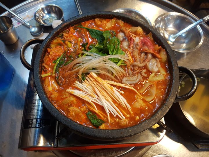 장수돌곱창 매장 방문 후 남겨주신 고객 리뷰 사진입니다.