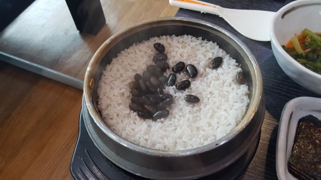 초가집 매장 방문 후 남겨주신 고객 리뷰 사진입니다.
