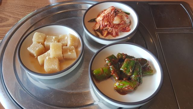 뚝배기양평해장국 용인시청점 매장 방문 후 남겨주신 고객 리뷰 사진입니다.